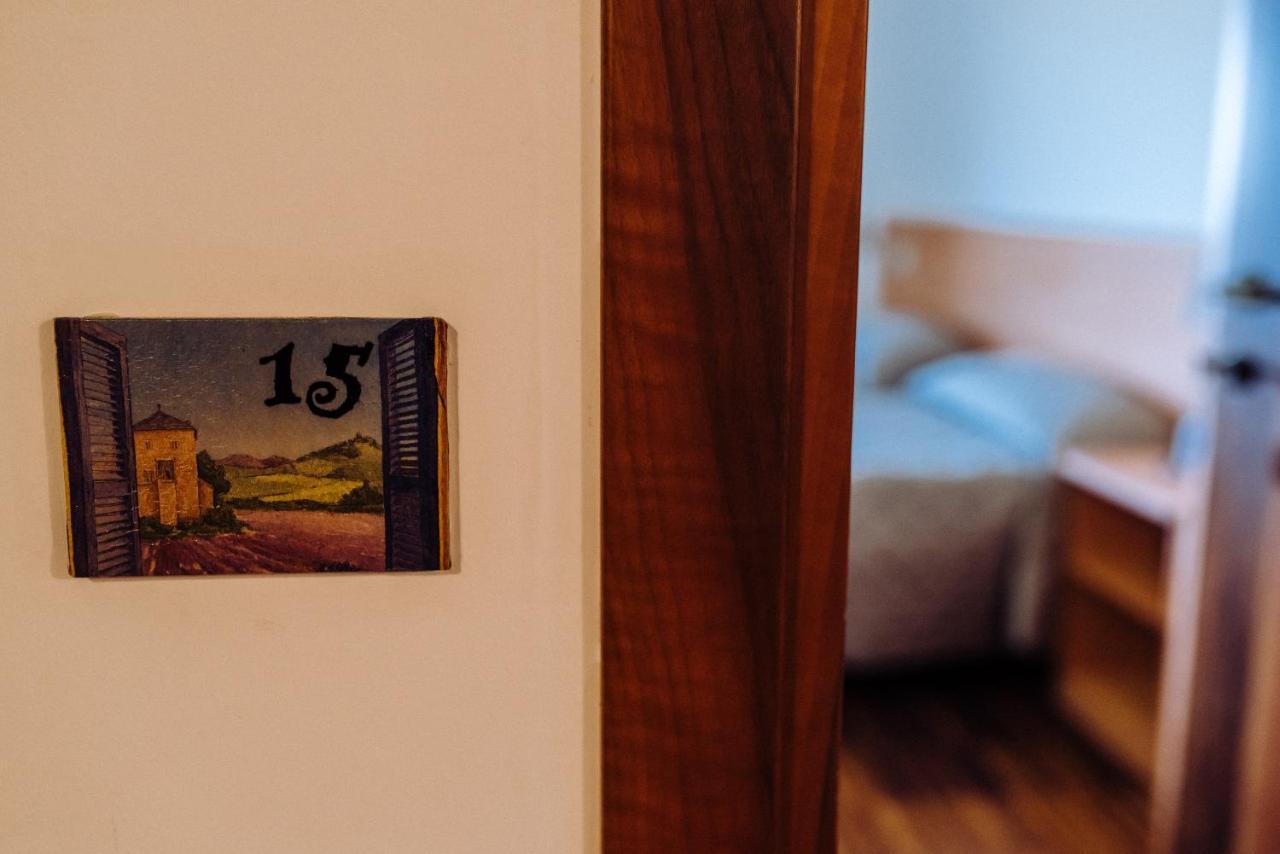Hotel Casa A Colori Venezia Dolo Luaran gambar
